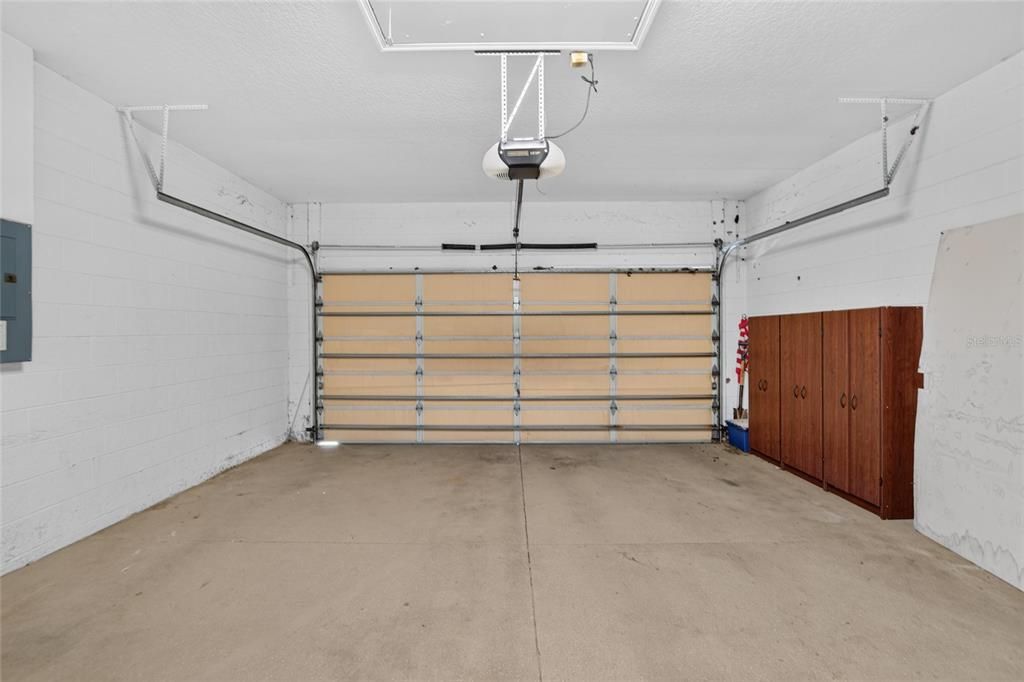 For Sale: $229,900 (2 beds, 2 baths, 1435 Square Feet)