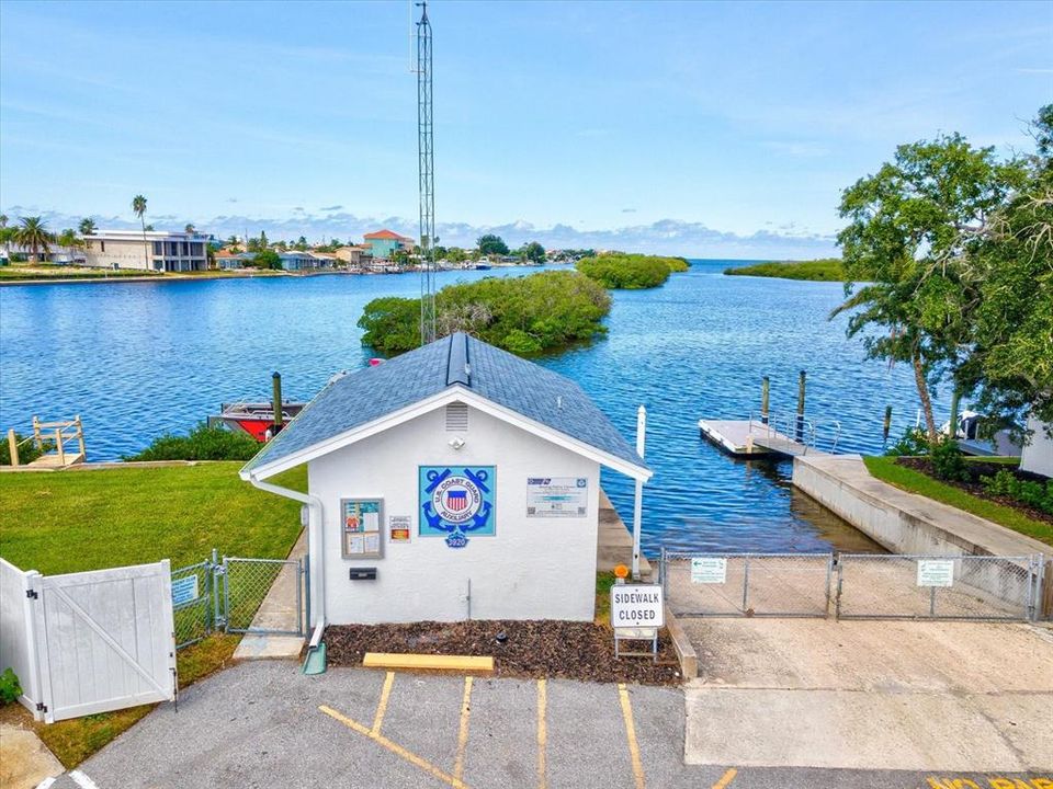 For Sale: $624,900 (4 beds, 3 baths, 2132 Square Feet)