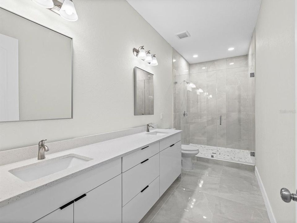 For Sale: $624,900 (4 beds, 3 baths, 2132 Square Feet)
