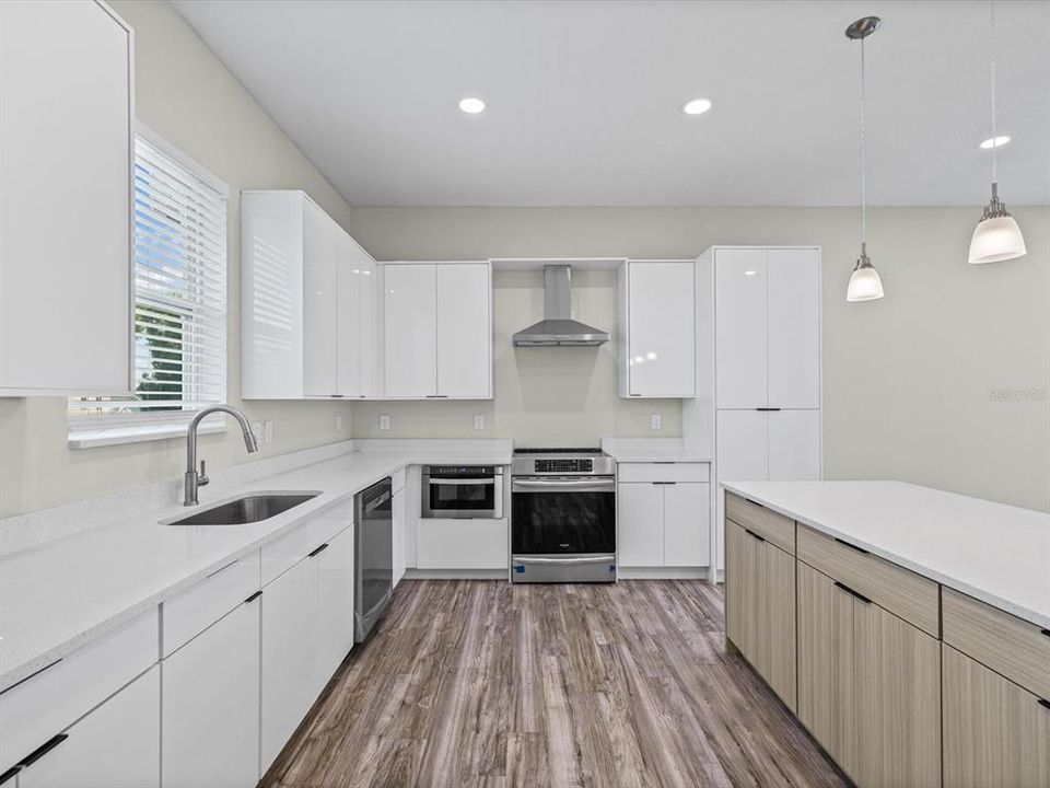 For Sale: $624,900 (4 beds, 3 baths, 2132 Square Feet)