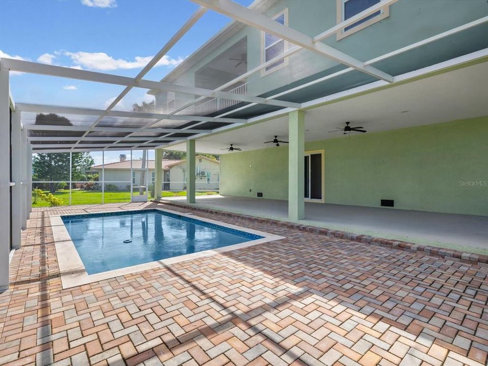For Sale: $624,900 (4 beds, 3 baths, 2132 Square Feet)