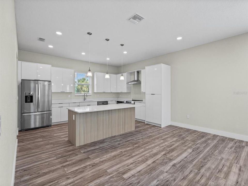 For Sale: $624,900 (4 beds, 3 baths, 2132 Square Feet)
