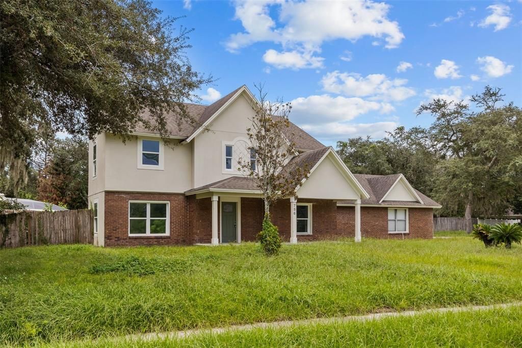 For Sale: $549,900 (4 beds, 3 baths, 2909 Square Feet)