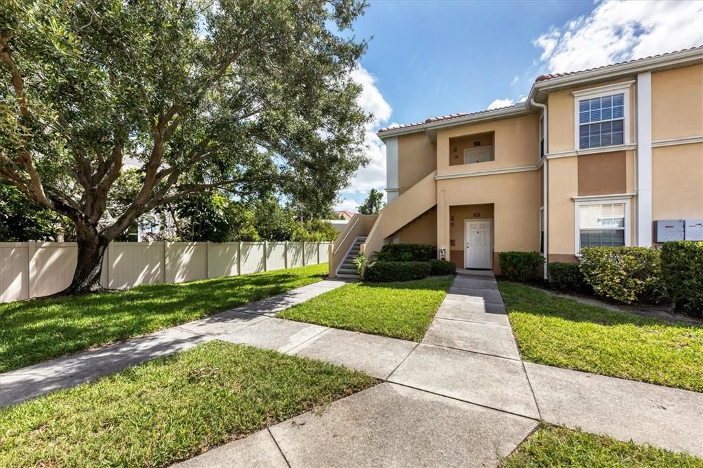 В аренду: $1,795 (2 спален, 2 ванн, 1058 Квадратных фут)