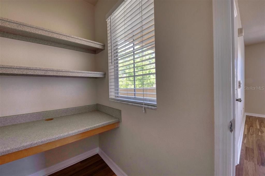 В аренду: $1,795 (2 спален, 2 ванн, 1058 Квадратных фут)