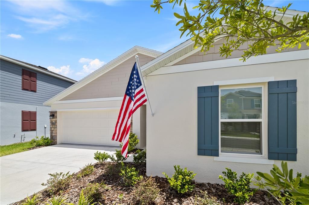 For Sale: $425,000 (4 beds, 2 baths, 1824 Square Feet)