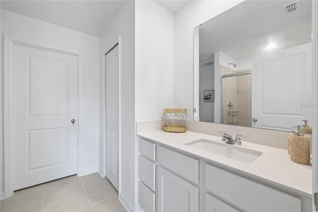 For Sale: $425,000 (4 beds, 2 baths, 1824 Square Feet)