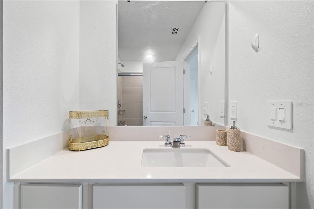 For Sale: $425,000 (4 beds, 2 baths, 1824 Square Feet)
