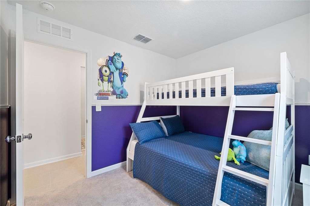 For Sale: $425,000 (4 beds, 2 baths, 1824 Square Feet)