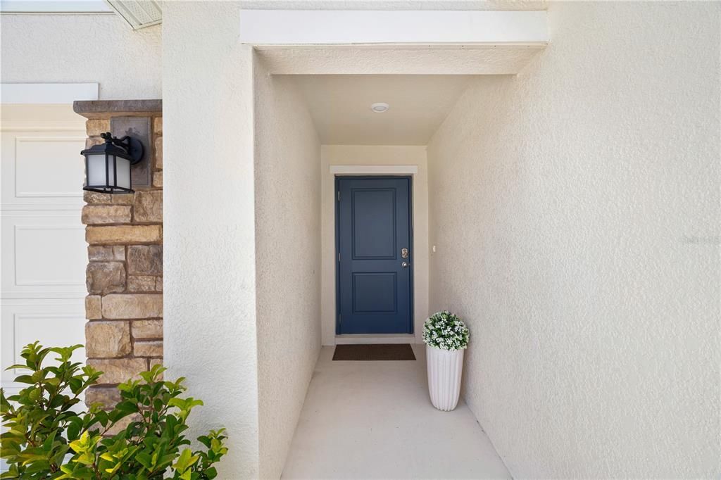 For Sale: $425,000 (4 beds, 2 baths, 1824 Square Feet)