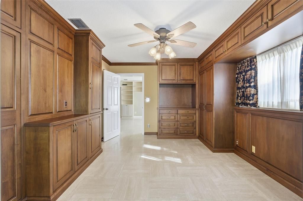 For Sale: $225,000 (3 beds, 2 baths, 1540 Square Feet)