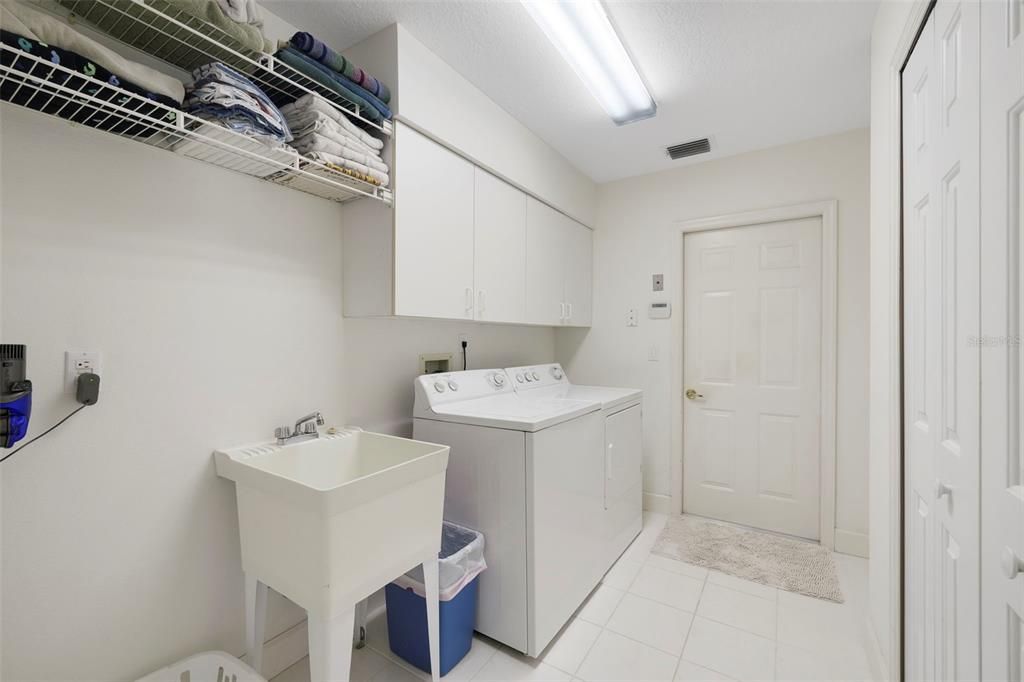 For Sale: $974,500 (4 beds, 3 baths, 3430 Square Feet)