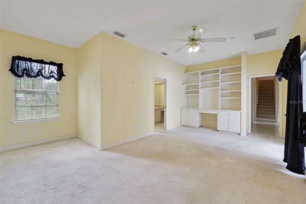 For Sale: $974,500 (4 beds, 3 baths, 3430 Square Feet)