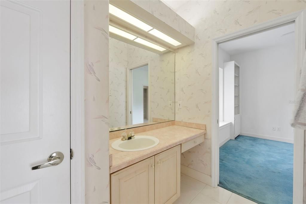 For Sale: $974,500 (4 beds, 3 baths, 3430 Square Feet)