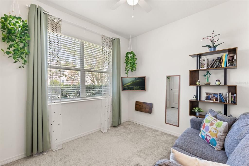 For Sale: $419,500 (4 beds, 2 baths, 2004 Square Feet)