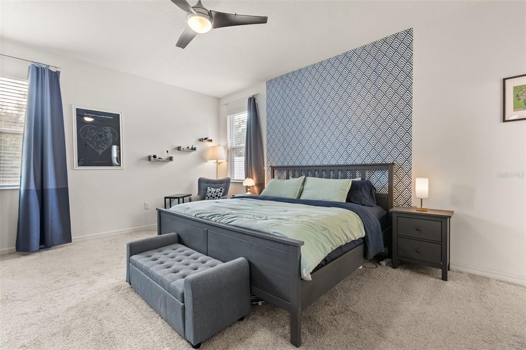 For Sale: $419,500 (4 beds, 2 baths, 2004 Square Feet)