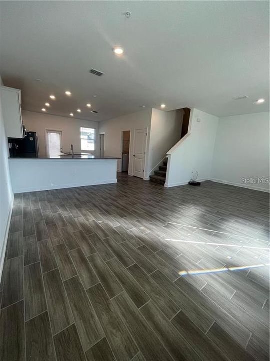 В аренду: $2,699 (3 спален, 2 ванн, 1636 Квадратных фут)