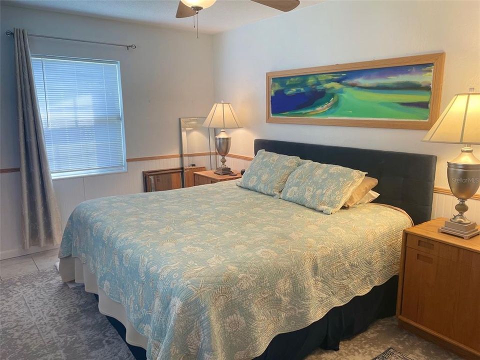 For Sale: $425,000 (2 beds, 2 baths, 1016 Square Feet)