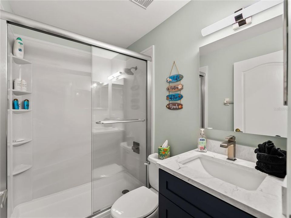 For Sale: $339,900 (2 beds, 2 baths, 1210 Square Feet)