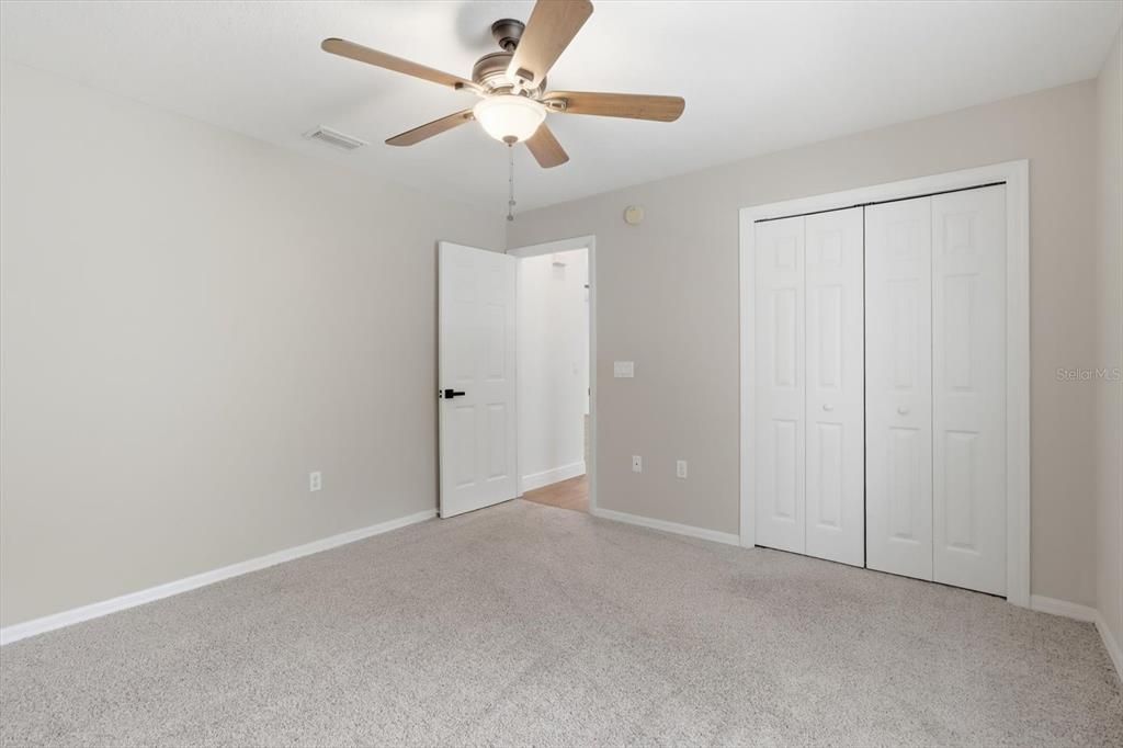В аренду: $2,000 (3 спален, 2 ванн, 1607 Квадратных фут)