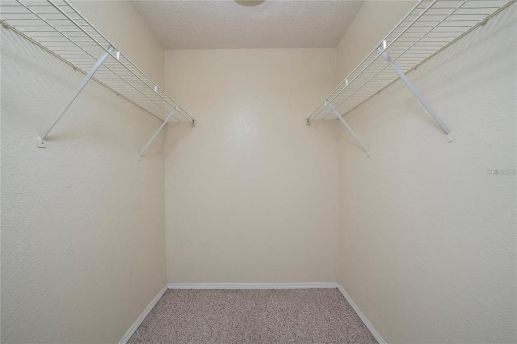 For Rent: $1,400 (2 beds, 2 baths, 1026 Square Feet)