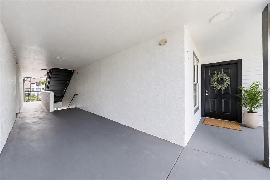 For Rent: $1,400 (2 beds, 2 baths, 1026 Square Feet)