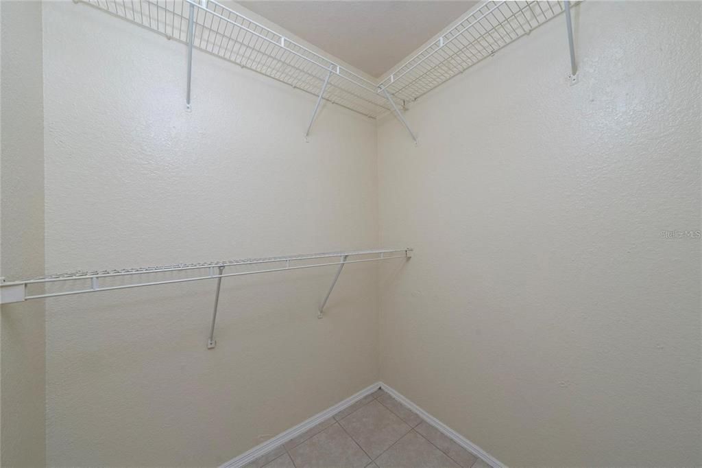 For Rent: $1,400 (2 beds, 2 baths, 1026 Square Feet)