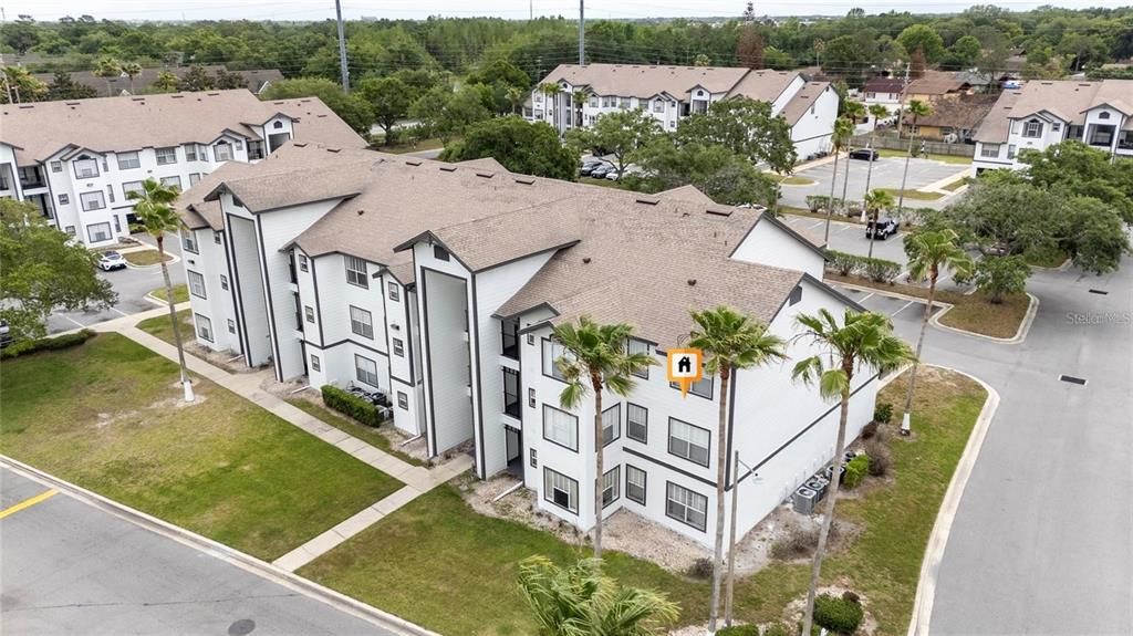 For Rent: $1,400 (2 beds, 2 baths, 1026 Square Feet)