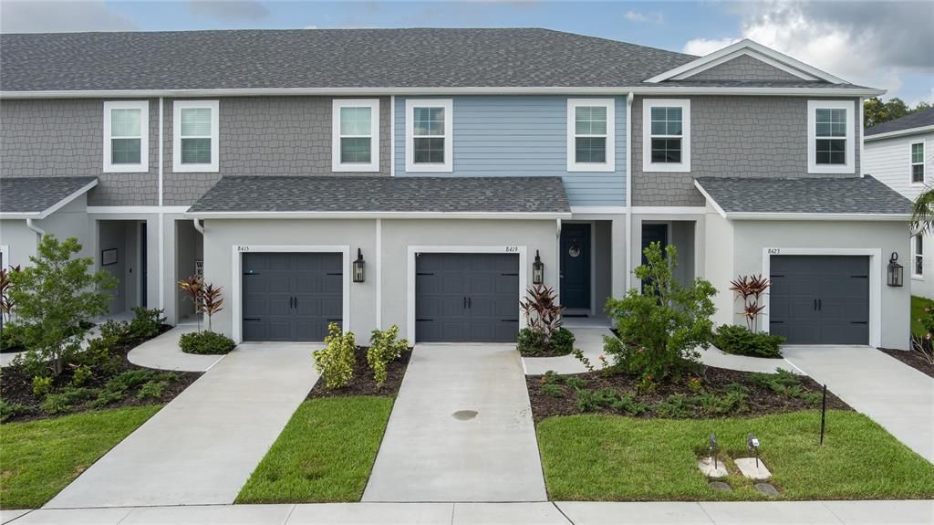 For Rent: $2,500 (3 beds, 2 baths, 1822 Square Feet)
