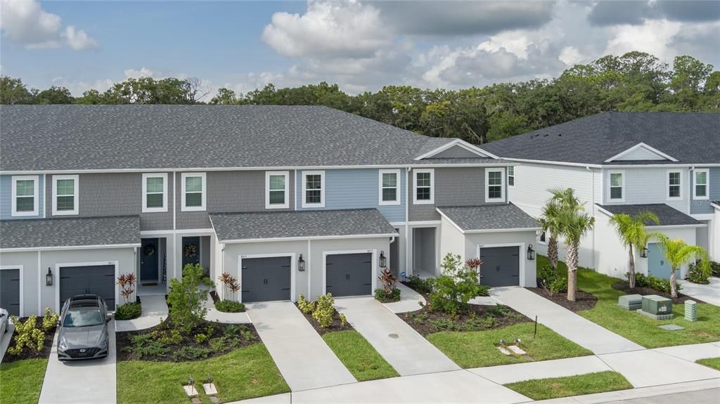 For Rent: $2,500 (3 beds, 2 baths, 1822 Square Feet)
