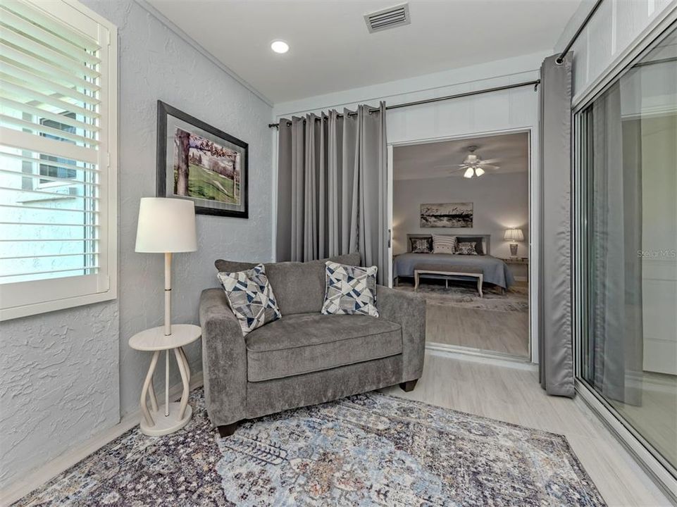 For Sale: $399,000 (2 beds, 2 baths, 1738 Square Feet)