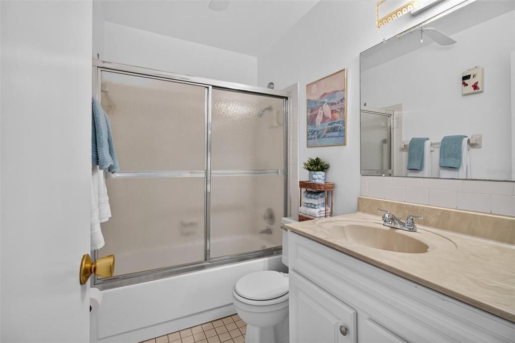 For Rent: $2,100 (2 beds, 2 baths, 1120 Square Feet)