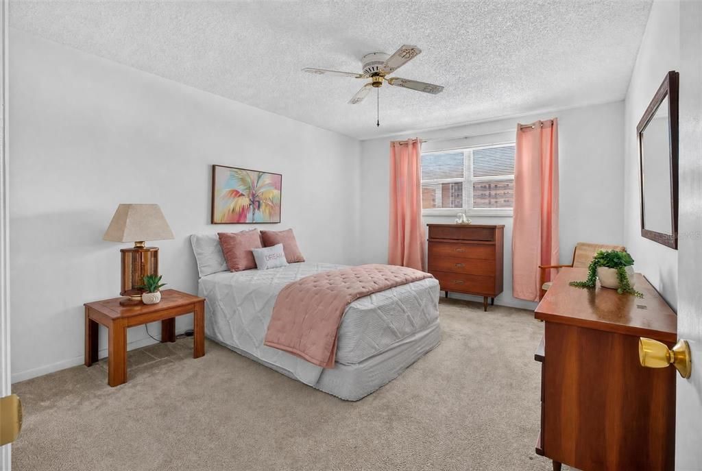 For Rent: $2,100 (2 beds, 2 baths, 1120 Square Feet)