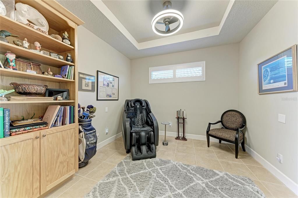 For Sale: $499,000 (2 beds, 2 baths, 1684 Square Feet)