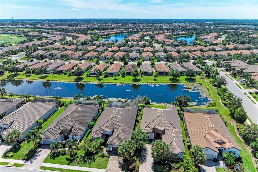 For Sale: $499,000 (2 beds, 2 baths, 1684 Square Feet)