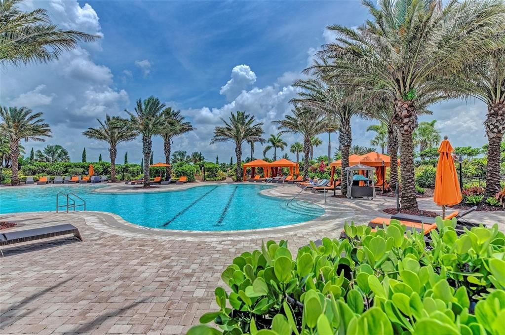 For Sale: $499,000 (2 beds, 2 baths, 1684 Square Feet)