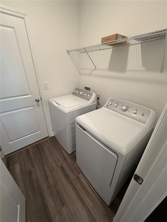 En Renta: $2,250 (3 camas, 2 baños, 1600 Pies cuadrados)