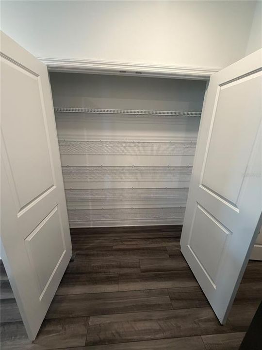 En Renta: $2,250 (3 camas, 2 baños, 1600 Pies cuadrados)