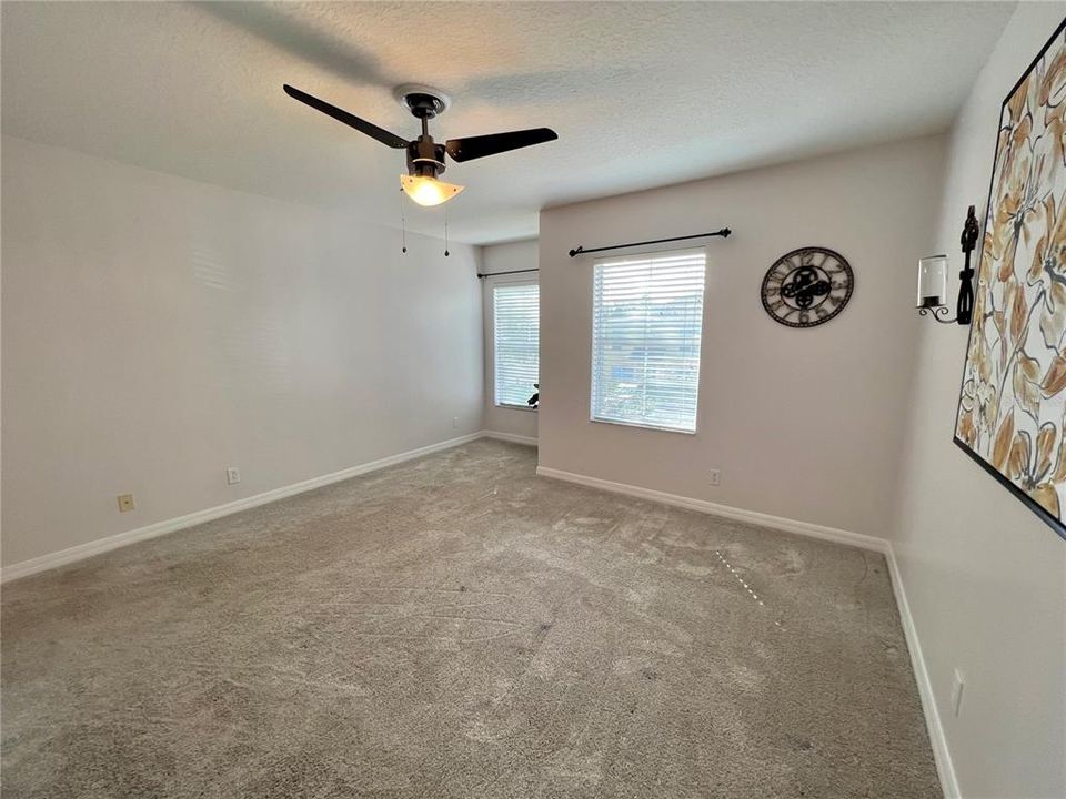 For Sale: $229,000 (3 beds, 0 baths, 1560 Square Feet)