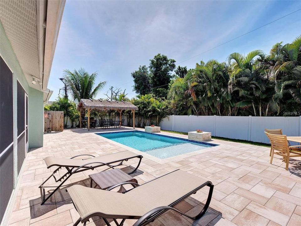 For Sale: $415,000 (3 beds, 2 baths, 1815 Square Feet)