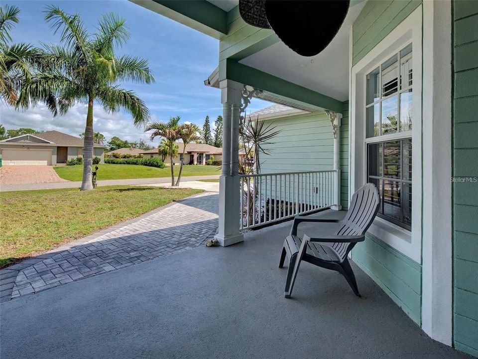 For Sale: $415,000 (3 beds, 2 baths, 1815 Square Feet)