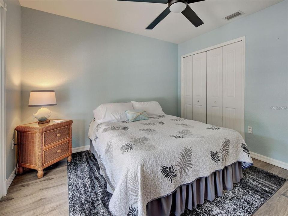 For Sale: $415,000 (3 beds, 2 baths, 1815 Square Feet)