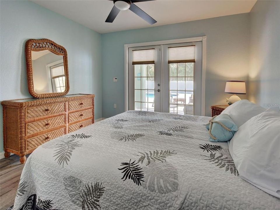 For Sale: $415,000 (3 beds, 2 baths, 1815 Square Feet)