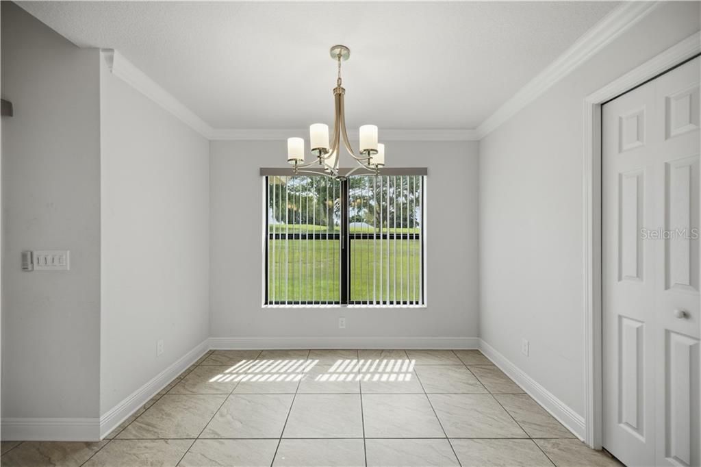En Venta: $345,000 (3 camas, 2 baños, 1656 Pies cuadrados)