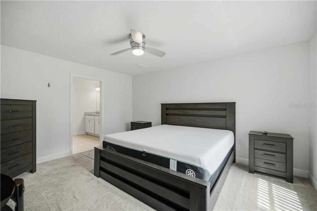 En Venta: $345,000 (3 camas, 2 baños, 1656 Pies cuadrados)