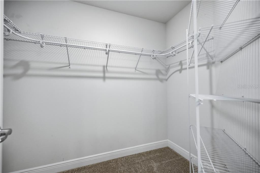 En Venta: $345,000 (3 camas, 2 baños, 1656 Pies cuadrados)