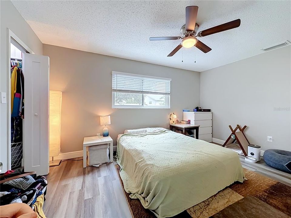 En Venta: $245,000 (2 camas, 1 baños, 1053 Pies cuadrados)