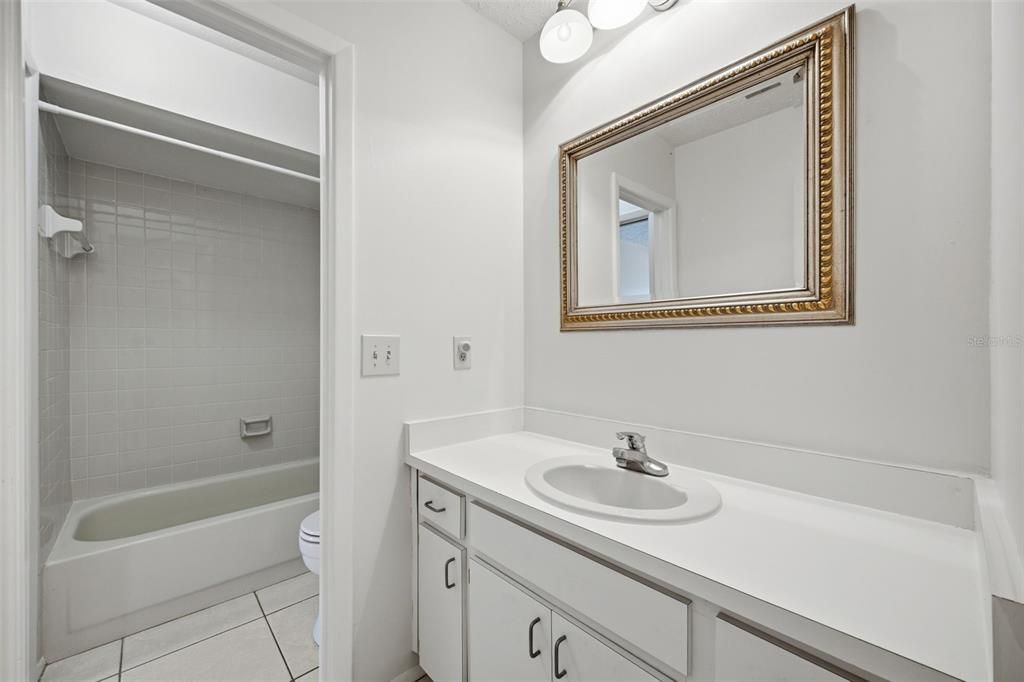 For Sale: $364,000 (3 beds, 2 baths, 1593 Square Feet)