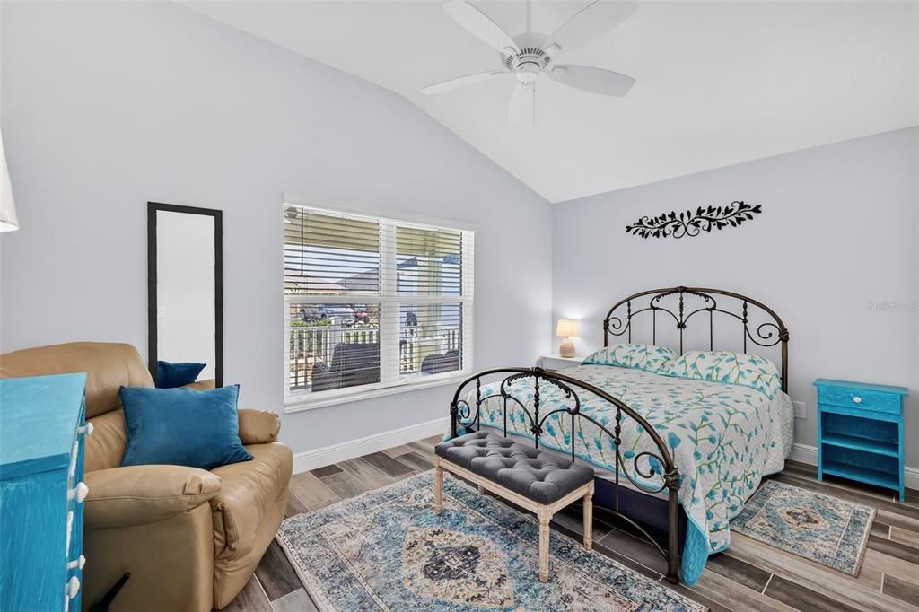 For Sale: $599,000 (3 beds, 2 baths, 1809 Square Feet)
