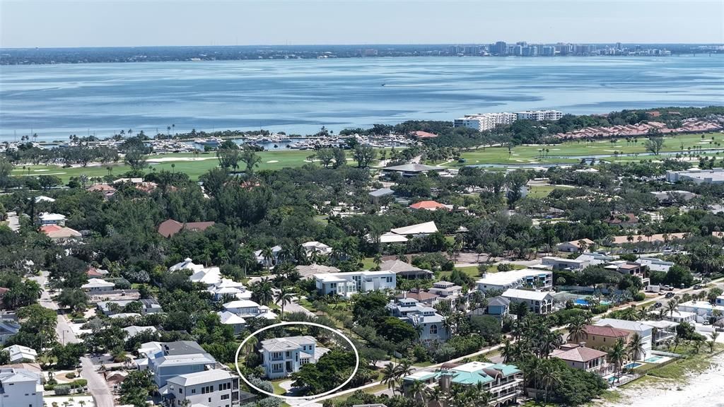 На продажу: $5,295,000 (5 спален, 5 ванн, 4361 Квадратных фут)
